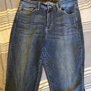 Judy Blue Dark Blue Cropped Slim Fit Straight Leg Jeans